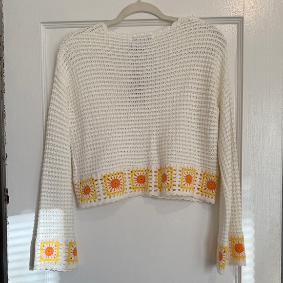 Sincerely Jules White Crochet Sweater Size: XS - Picture 3 of 3